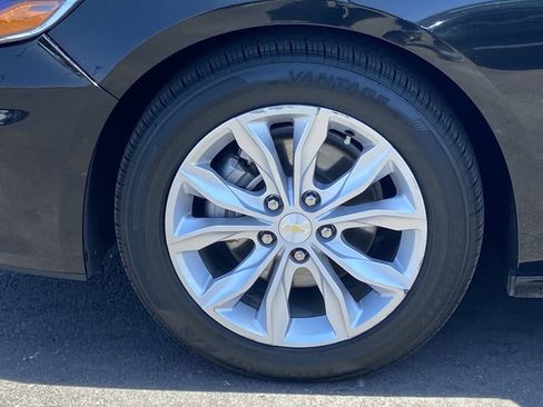 Used 2023 Chevrolet Malibu LT FWD image 27