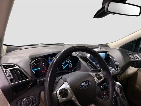 Used 2015 Ford Escape Titanium image 8