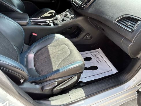 Used 2015 Chrysler 200 S w/ Navigation & Sound Group I FWD image 12