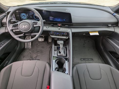 New 2026 Hyundai Elantra Sport image 15