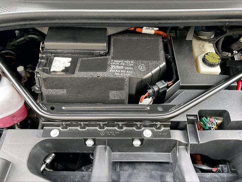 Certified 2023 Volkswagen ID.4 Pro RWD image 31
