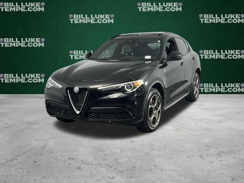 Used 2022 Alfa Romeo Stelvio Ti image 9