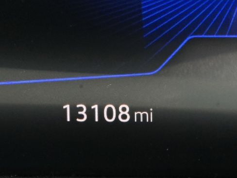 Certified 2024 Volkswagen Tiguan SE image 12