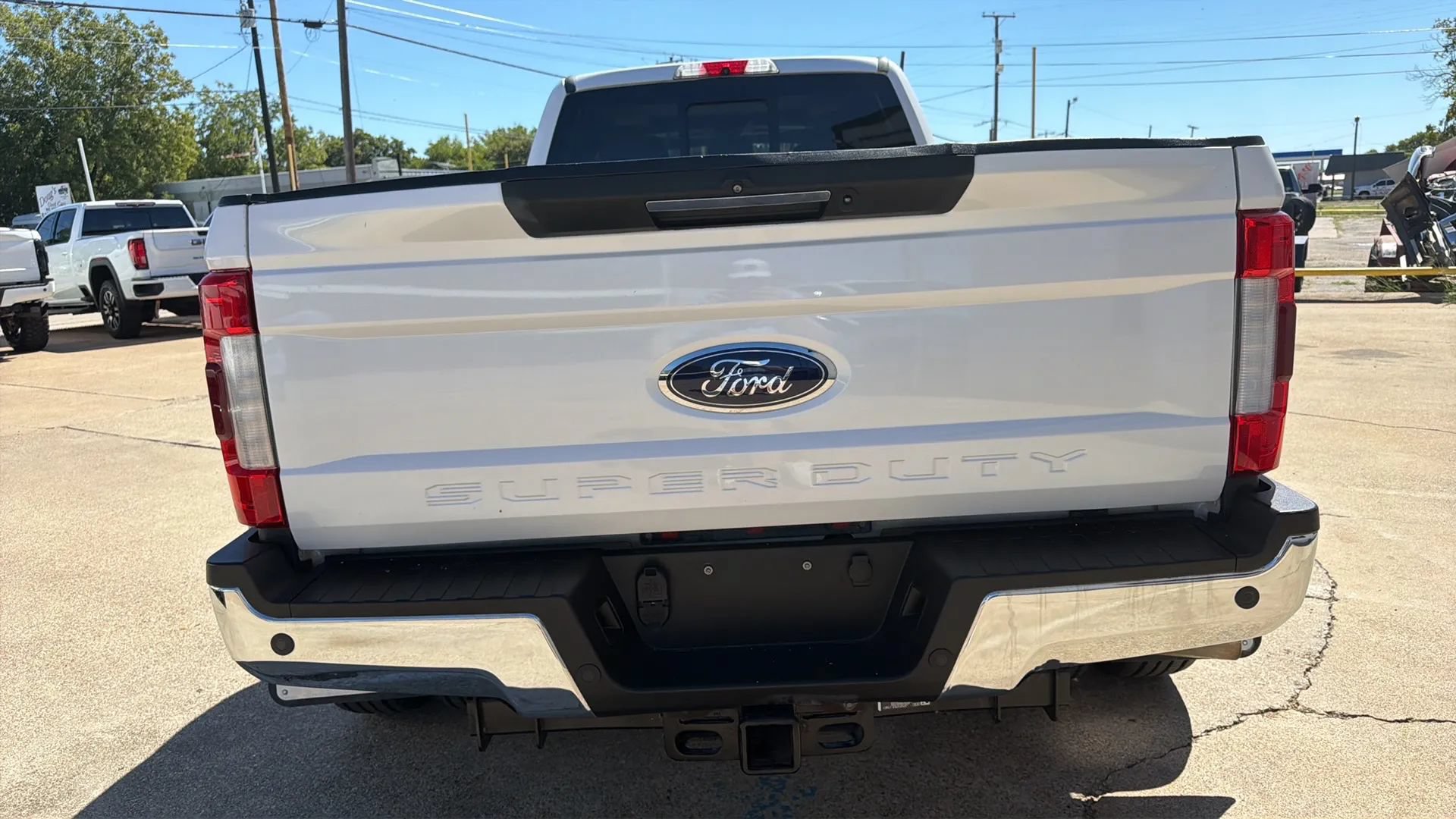 Used 2017 Ford F350 Lariat w/ Lariat Ultimate Package AWD/4WD image 6