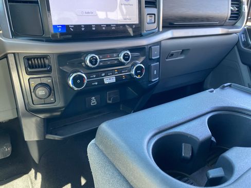 Used 2025 Ford F150 XLT w/ Equipment Group 301A Standard AWD/4WD image 11