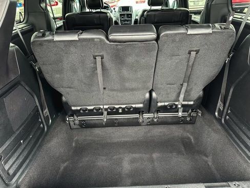 Used 2014 Dodge Grand Caravan R/T w/ Driver Convenience Group image 22