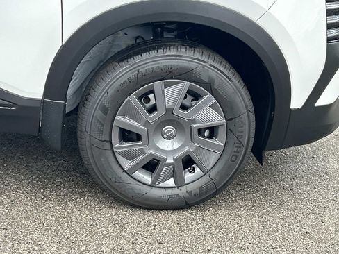 New 2026 Nissan Kicks S FWD image 9
