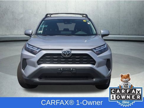 Used 2023 Toyota RAV4 XLE AWD/4WD image 2