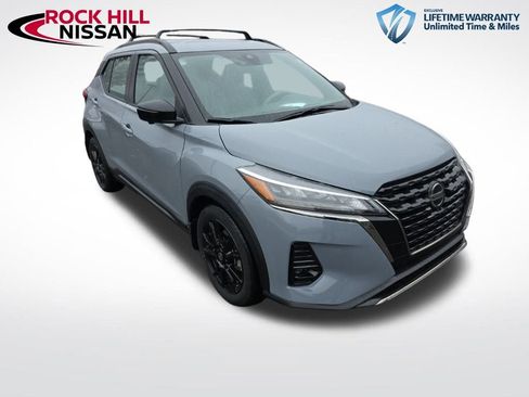 Used 2021 Nissan Kicks SR w/ SR Premium Package image 1