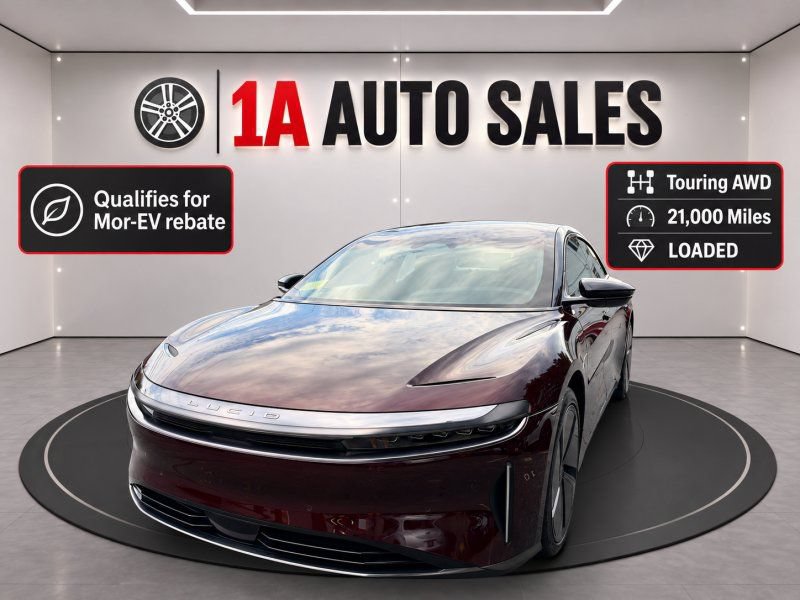 Used 2024 Lucid Air Touring AWD/4WD image 1
