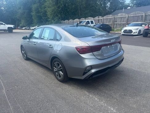 Certified 2023 Kia Forte LXS FWD image 4
