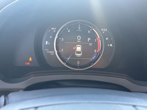 Used 2025 Lexus IS 350 F Sport image 27