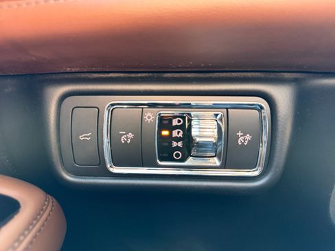 Used 2022 Lincoln Aviator Reserve w/ Elements Package Plus RWD image 20