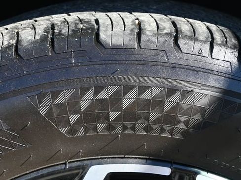 Used 2023 Hyundai Santa Cruz SEL w/ Activity Package image 27