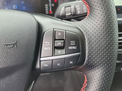 Used 2023 Ford Escape ST-Line w/ Tech Pack #1 AWD/4WD image 24