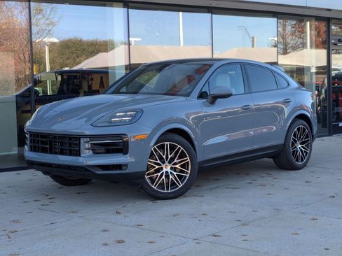 Certified 2026 Porsche Cayenne Coupe AWD/4WD image 1