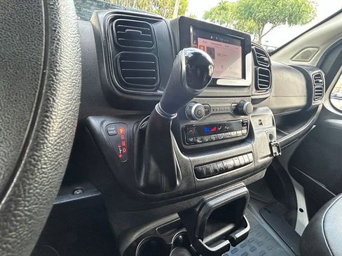 Used 2023 RAM ProMaster 2500 FWD image 15