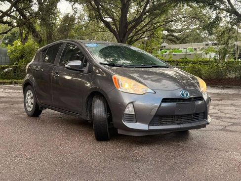 Used 2014 Toyota Prius C Two FWD image 3