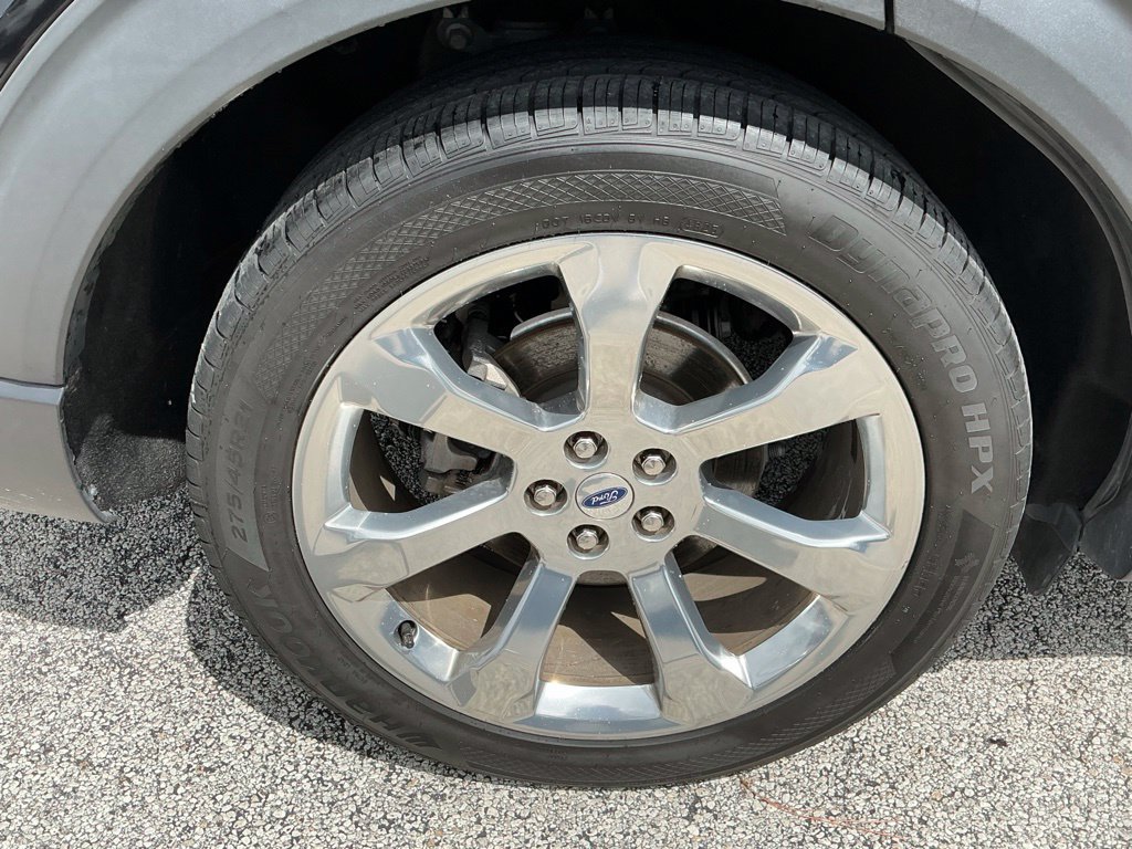 Used 2020 Ford Explorer Platinum w/ Premium Technology Package AWD/4WD image 14