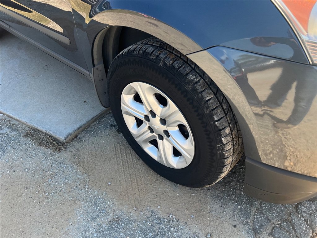 Used 2012 Chevrolet Traverse LS FWD image 22