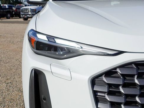 New 2025 Audi Q5 Premium image 5