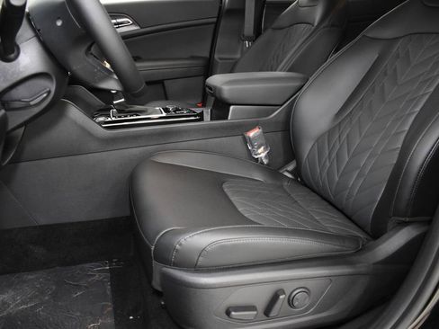 Used 2024 Kia Sportage X-Line image 9