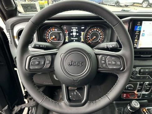 New 2026 Jeep Gladiator Willys image 15