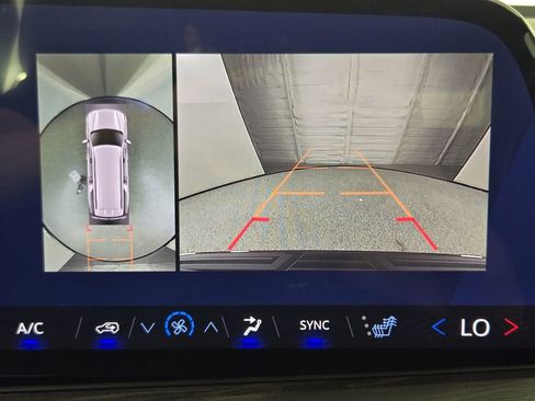 New 2026 Chevrolet Suburban LT w/ Comfort Package RWD image 18