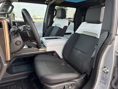 New 2025 GMC Hummer EV 3X w/ Extreme Off-Road Package image 19