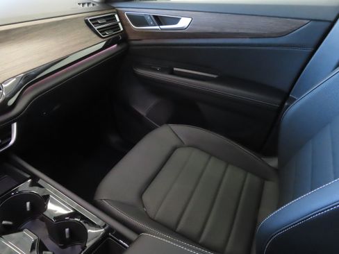 New 2026 Volkswagen Atlas SEL image 21