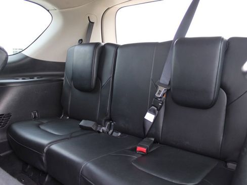 Used 2023 Nissan Armada SL image 29