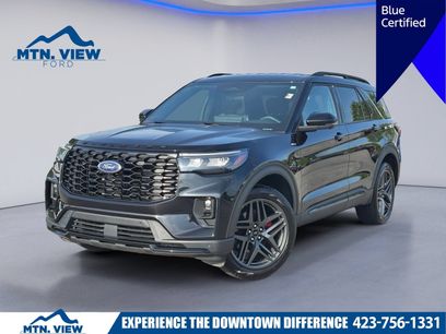 Used 2025 Ford Explorer ST-Line w/ ST-Line Street Pack