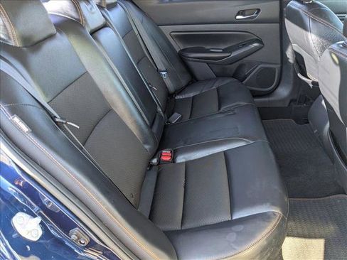 Used 2021 Nissan Altima 2.5 SR w/ SR Premium Package image 21