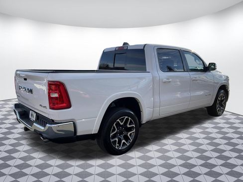 Used 2025 RAM 1500 Laramie AWD/4WD image 3