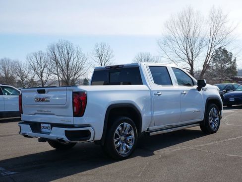 Used 2023 GMC Sierra 1500 Denali w/ Denali Reserve Package AWD/4WD image 10