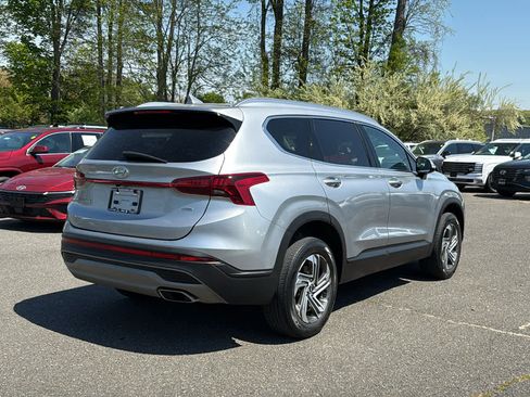 Used 2023 Hyundai Santa Fe SEL AWD/4WD image 6