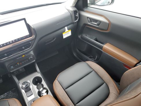 New 2026 Ford Bronco Sport Outer Banks AWD/4WD image 31