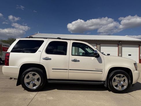 Used 2011 Chevrolet Tahoe LTZ AWD/4WD image 1