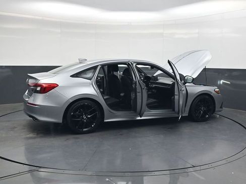 Used 2024 Honda Civic Sport image 32