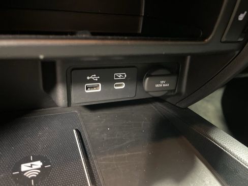 Used 2024 Honda Passport EX-L image 40