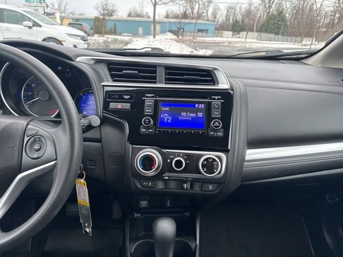 Certified 2020 Honda Fit LX image 22