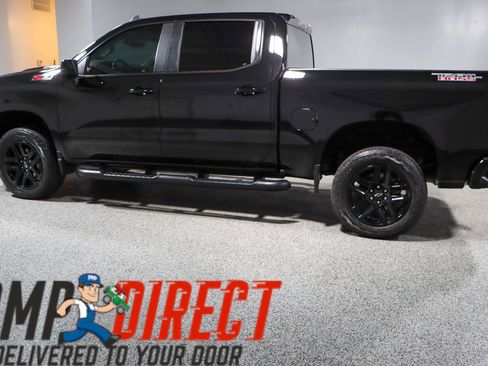 Used 2023 Chevrolet Silverado 1500 LT Trail Boss w/ Protection Package image 10