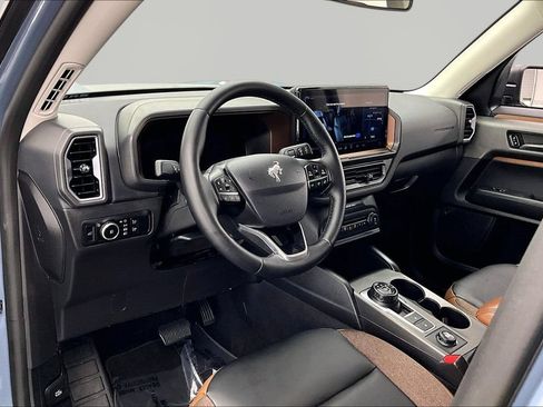 Certified 2025 Ford Bronco Sport Outer Banks w/ Outer Banks Tech Package+ AWD/4WD image 14