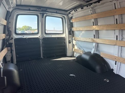 Used 2023 Chevrolet Express 2500 w/ Driver Convenience Package image 23