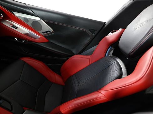 Used 2020 Chevrolet Corvette Stingray Premium Conv w/ 3LT Preferred Equipment Group RWD image 33