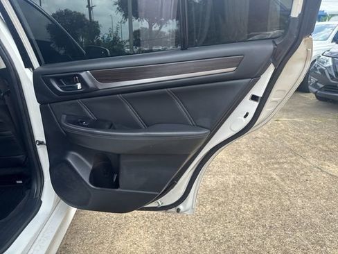 Used 2018 Subaru Legacy 2.5i Limited image 17