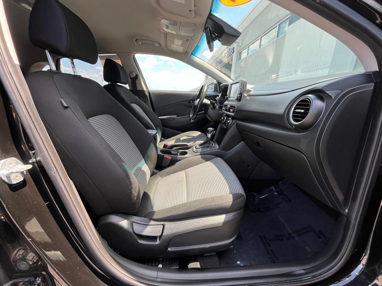 Used 2021 Hyundai Kona SEL Plus w/ Cargo Package FWD image 26