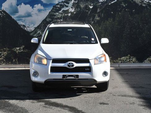 Used 2012 Toyota RAV4 Limited image 5