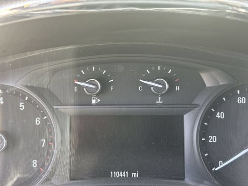 Used 2018 Buick Encore Essence AWD/4WD image 4