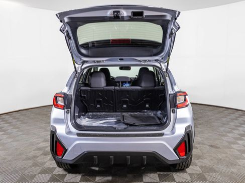 Used 2025 Subaru Crosstrek 2.0i Premium image 34